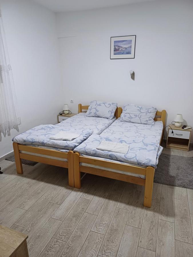 Apartman “Sanja” Pirot Exteriör bild