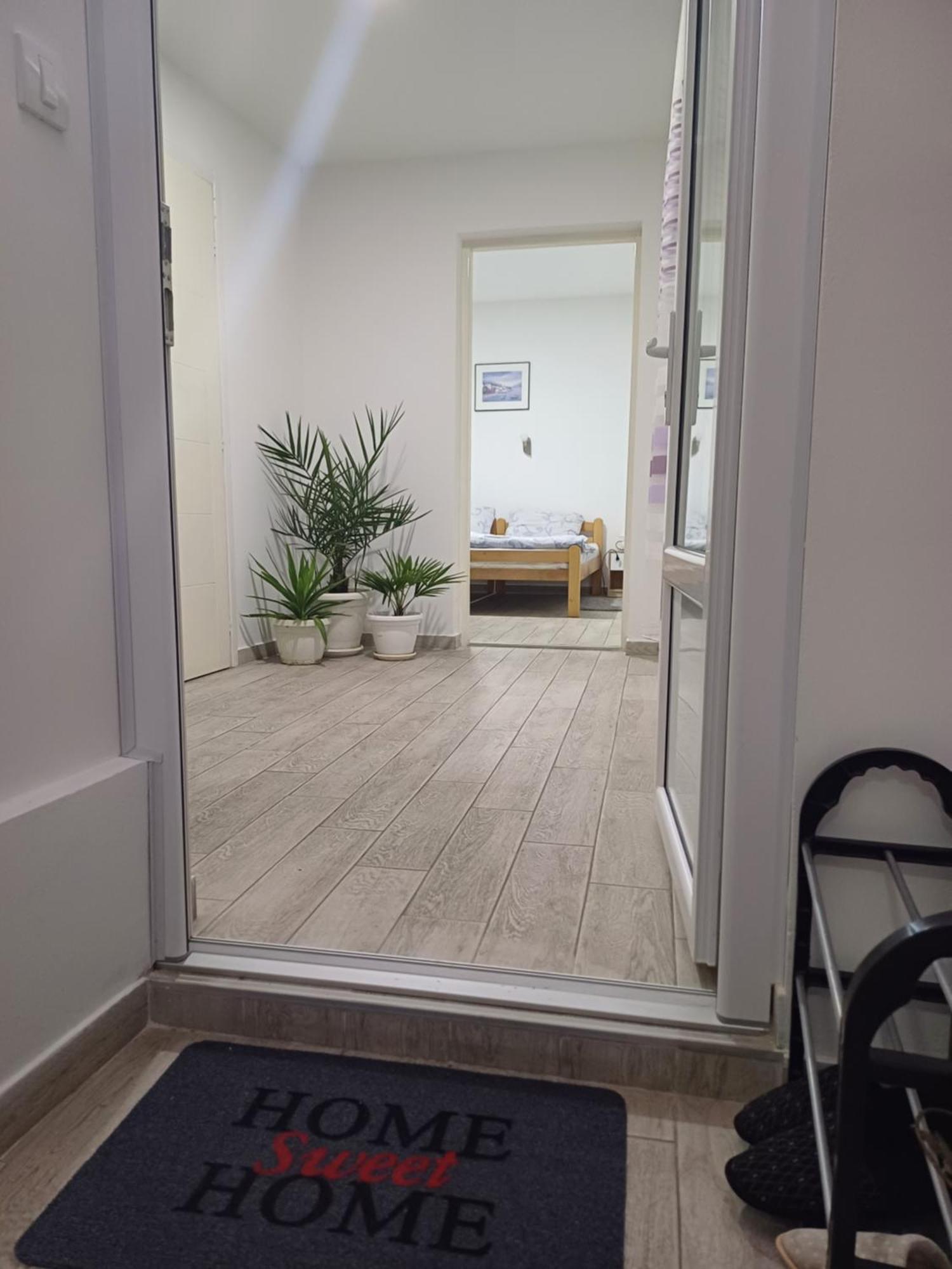 Apartman “Sanja” Pirot Exteriör bild