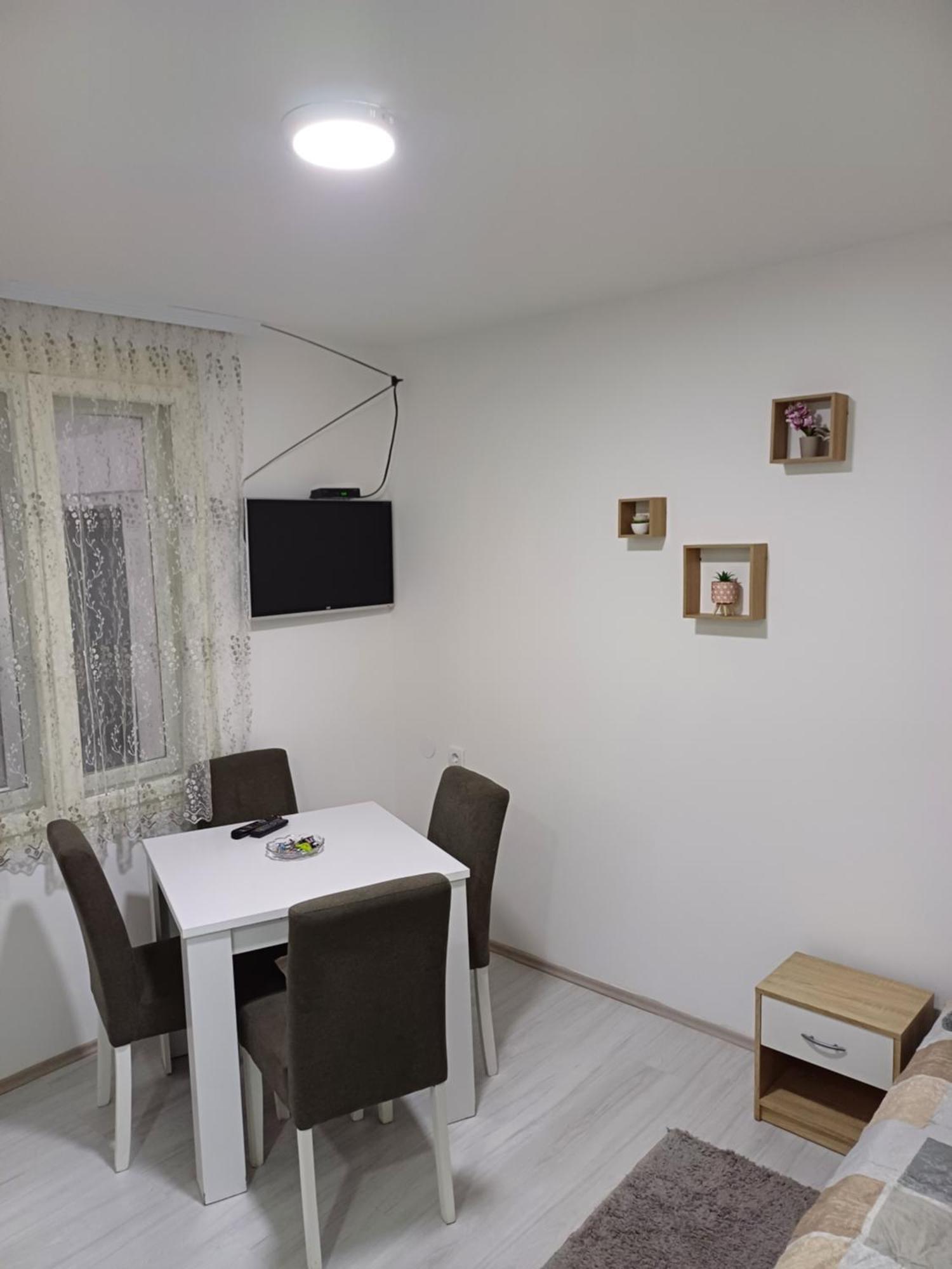 Apartman “Sanja” Pirot Exteriör bild